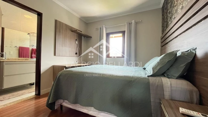 Foto 9: Casa de 3 quartos, 190m² no bairro Jardim Hípica Pinheiro, em Taubaté
