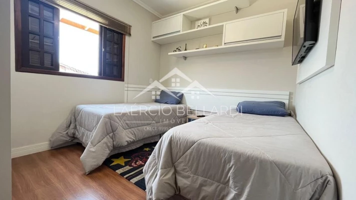 Foto 12: Casa de 3 quartos, 190m² no bairro Jardim Hípica Pinheiro, em Taubaté