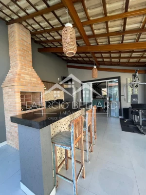 Foto 20: Casa de 3 quartos, 190m² no bairro Jardim Hípica Pinheiro, em Taubaté