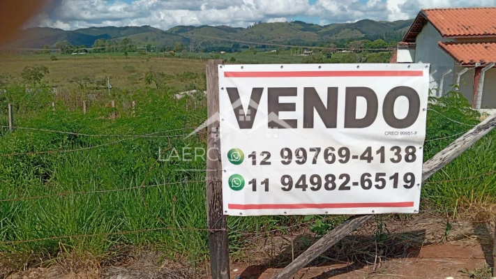 Foto 1: Chácara de 1000m² no bairro Borda da Mata, em Caçapava