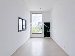 Imagem Sofisticação e Estilo Contemporâneo em Localização Privilegiada!